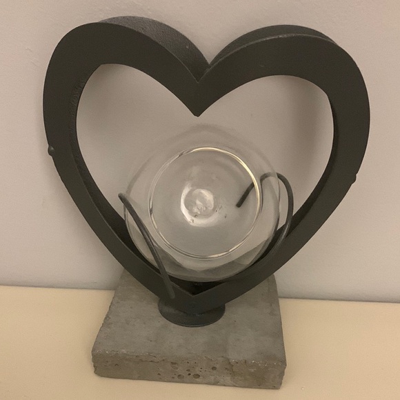 Decorative Heart Vase NEW - Picture 9 of 9